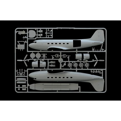 Italeri airplane Skytrain C-47 IT0127