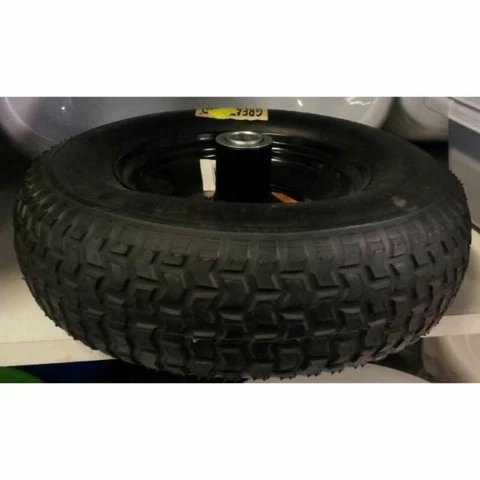 Solid rubber wheel 4.00-6″, side axle