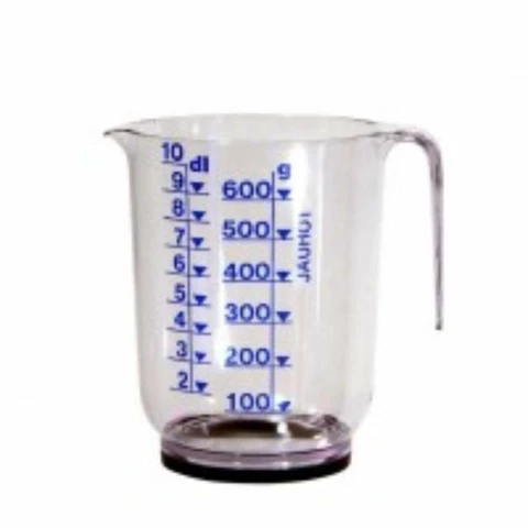 Measure with a 1 L measuring scale