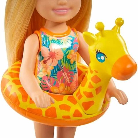 Barbie Chelsea & uimarengas kirahvi