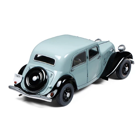 Tamiya Auto Citroen Traction 11 CV TA35301