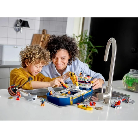 Lego City 60266 Valtameren tutkimuslaiva