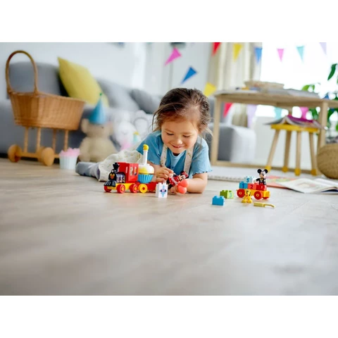 Lego Duplo 10941 Mikin ja Minnin syntymäpäiväjuna