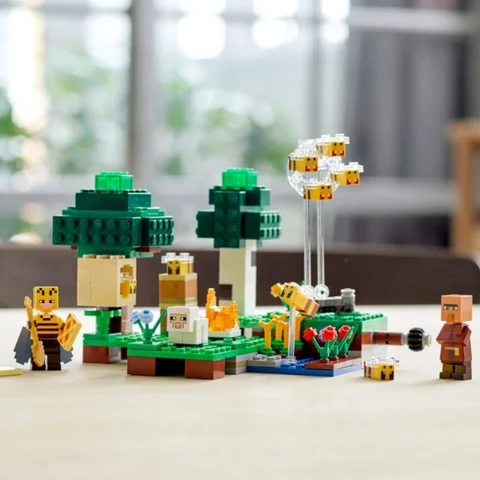 Lego Minecraft 21165 Mehiläistarha