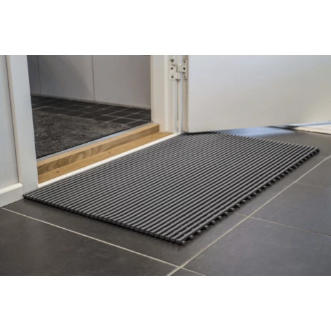 Nero grid carpet 90 cm gray