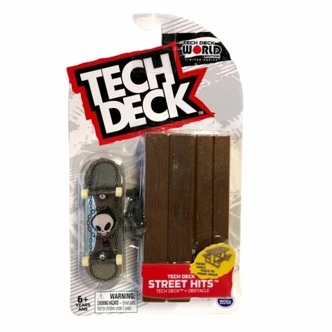 Sormiskeitti Tech Deck & Picnic Table