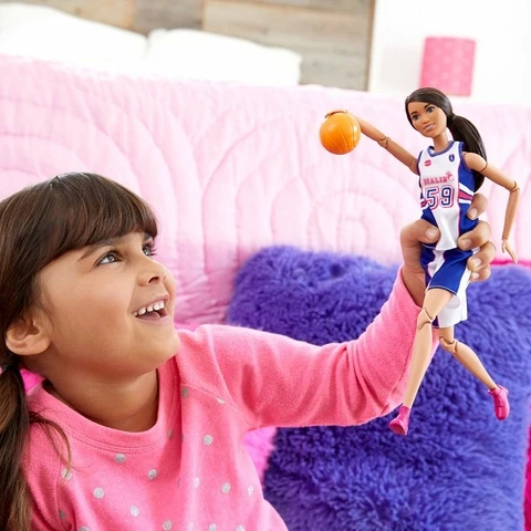 Barbie Made To Move basketball player