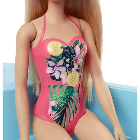 Barbie and swimming pool play set