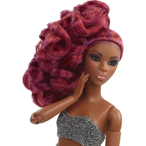 Barbie Signature Looks red hair