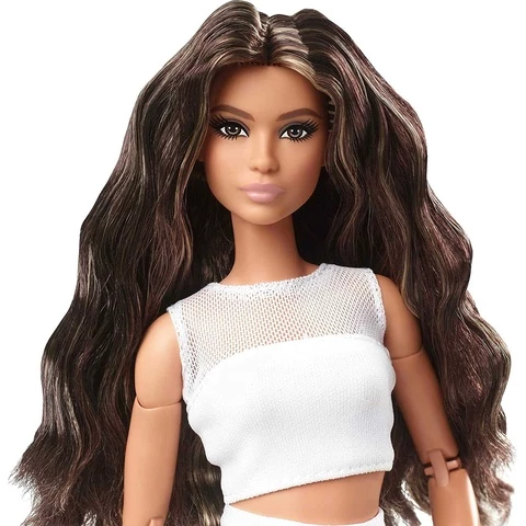 Barbie doll Signature Looks dark hair