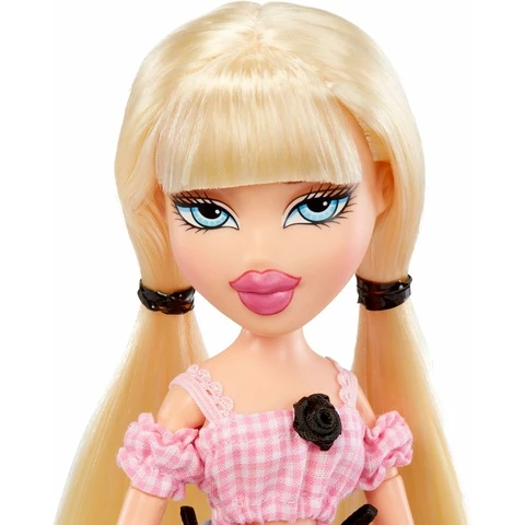 Bratz Goin Out! muotinukke Cloe