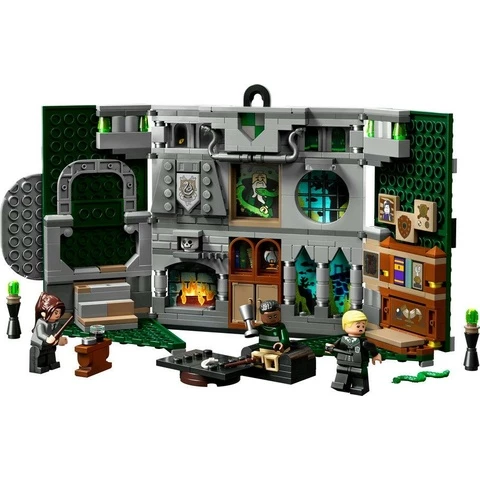 LEGO Harry Potter Luihusen Tuvan Vaakuna