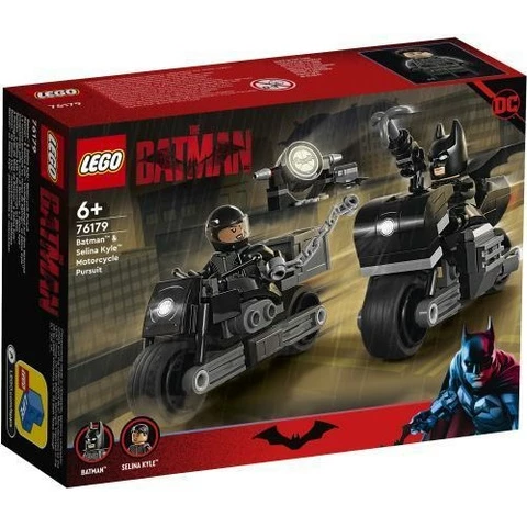 LEGO Batman Batmanin Ja Selina Kylen Moottoripyörätakaa-Ajo