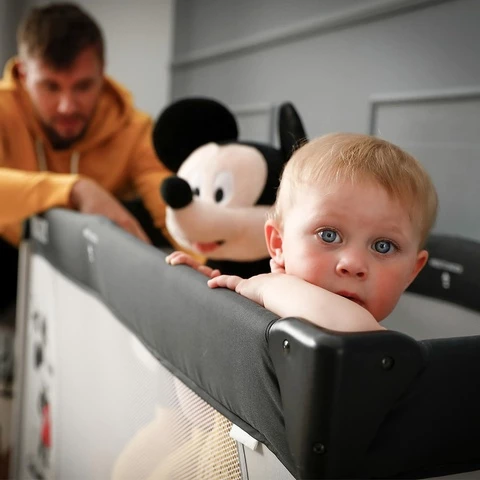 Hauck Dream'n Play Matkasänky, Mickey Stars