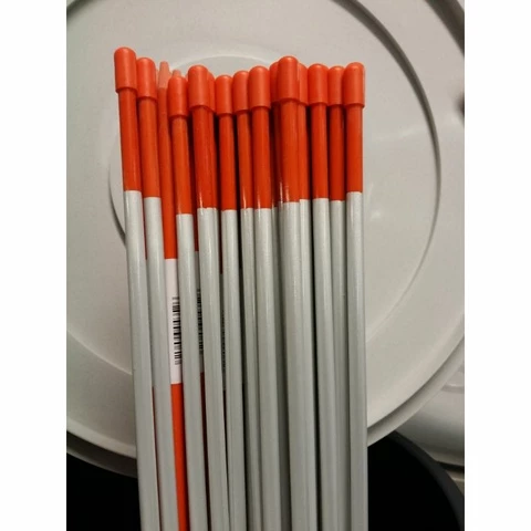 Aurauskeppi 150 cm x 8 mm lasikuitu heijastavalla tarralla