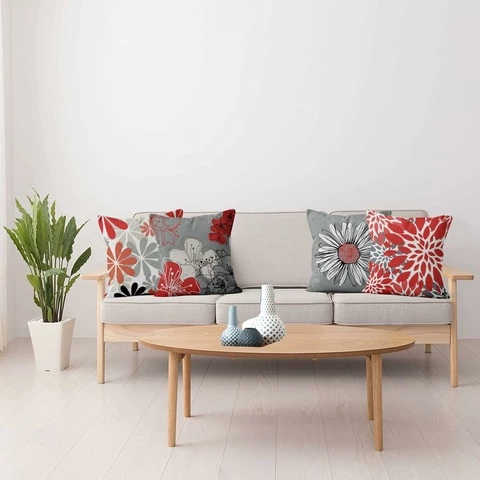 Koristetyynynpäälliset kukat harmaa- punaiset 4 kpl setti, eri kokoa (40x40)