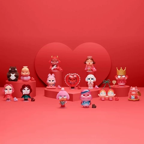 POP MART Crybaby Crying for Love blind box yllätyshahmo