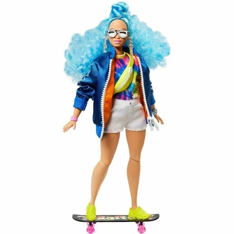 Barbie Extra skater
