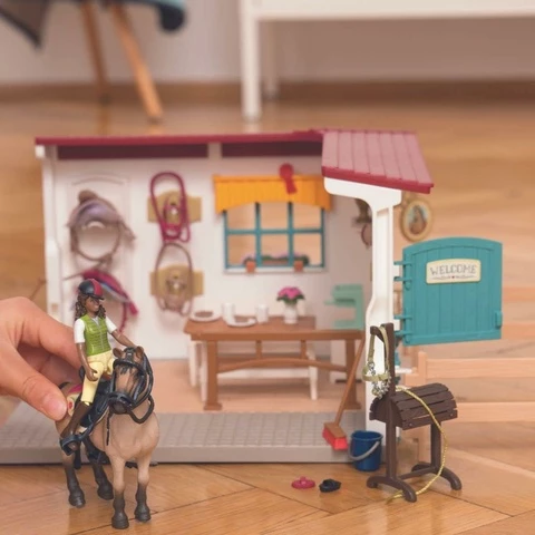 Schleich Horse Club Satulahuone 42591 leikkisetti